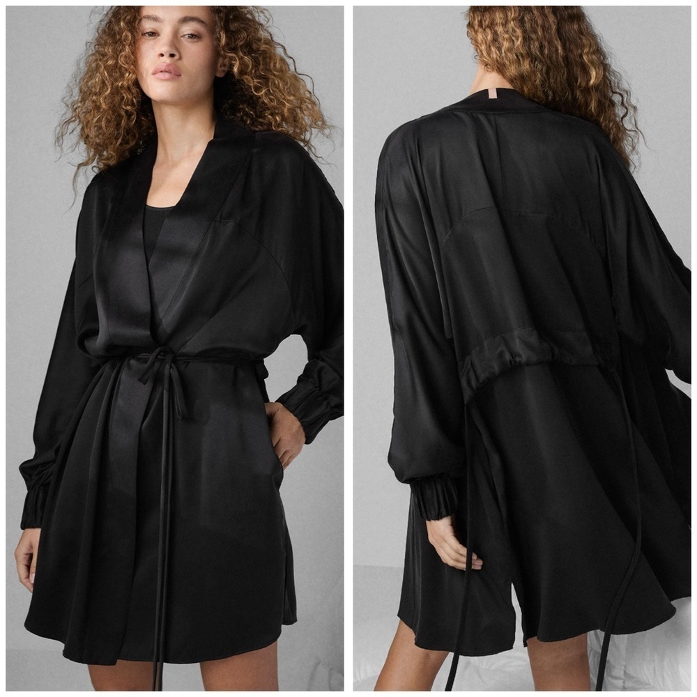Lunya Washable Silk Robe Size L/XL